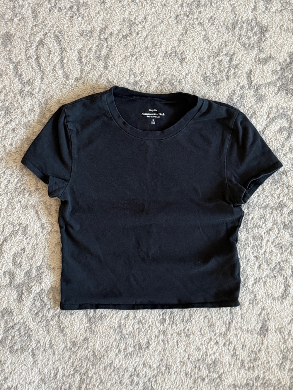 Abercrombie Essential Baby Tee 🖤